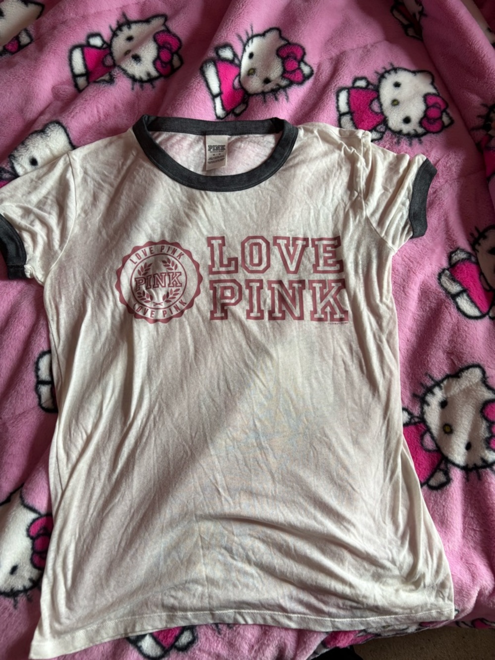Victoria’s Secret PINK “Love Pink” Ringer Tee – Size Medium